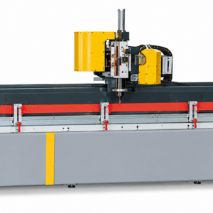 PMI-Auto DTS Machine entièrement automatique de perçage, taraudage et sciage destinée à l'usinage automatique de profilés en aluminium, au perçage et au taraudage CNC, ainsi qu'à la coupe intégrée d'extrusions.